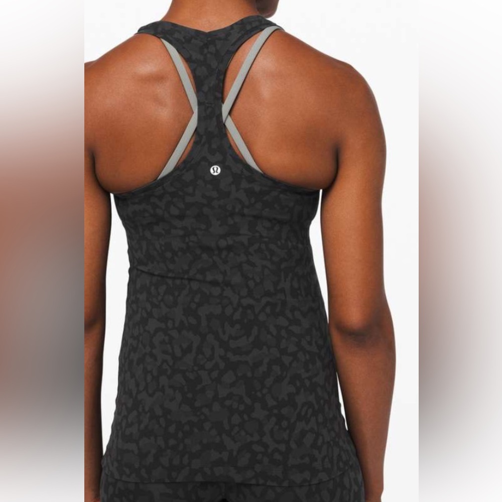 Lululemon Cool Racerback Nulu - formation Camo Deep Coal size 6 like New black
